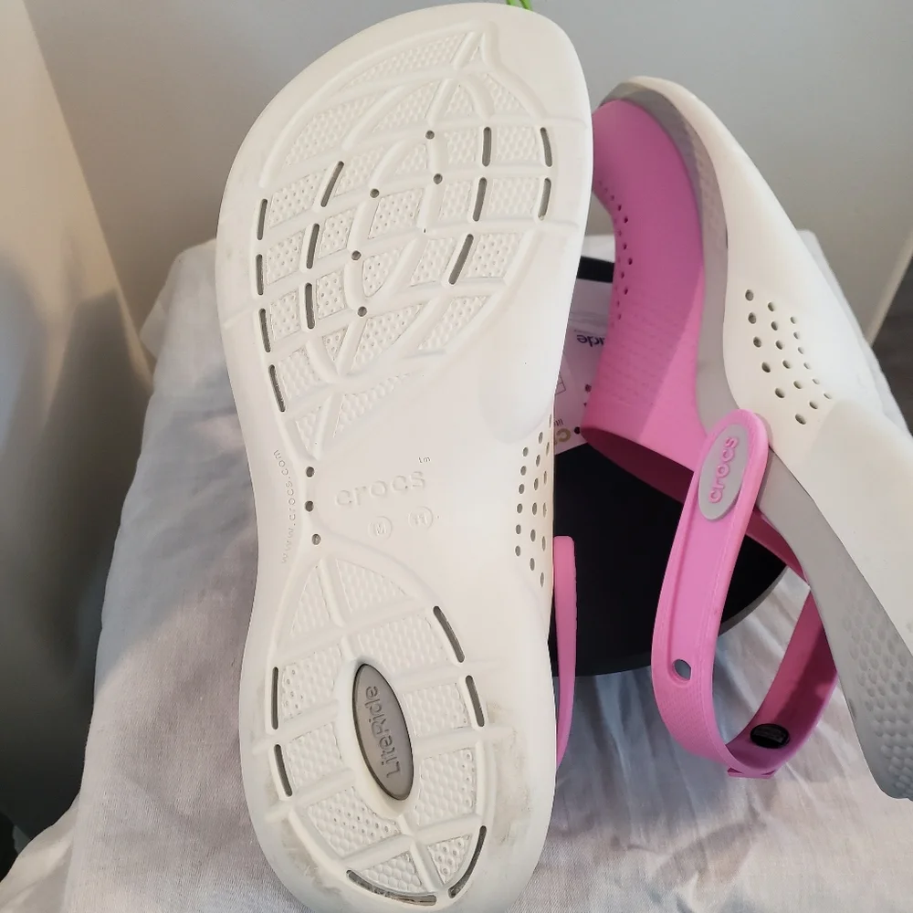 Crocs Unisex-Adult LITERIDE™ 360 CLOG Size W 13.  M 11.  NEW
